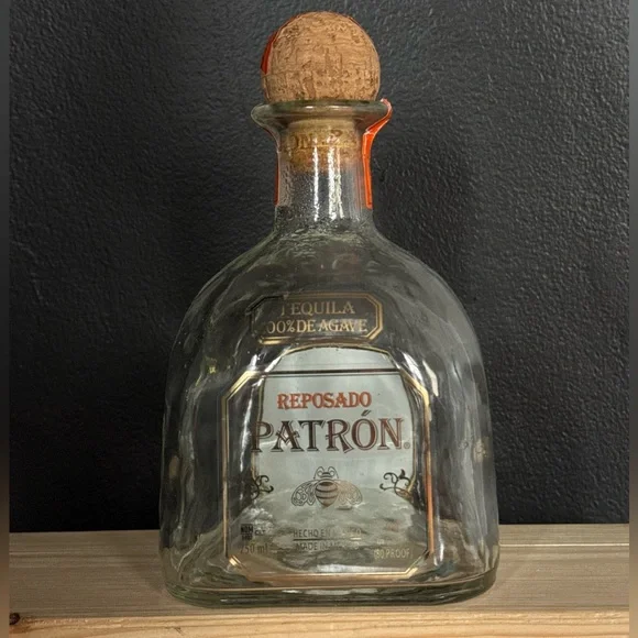 Patron Tequila Reposado EMPTY BOTTLE - Picture 2 of 2